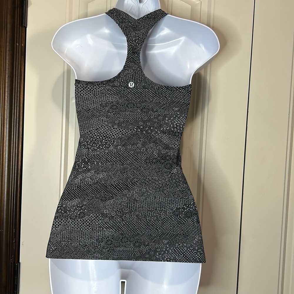 EUC Lululemon Cool Racerback - Picture 2 of 5
